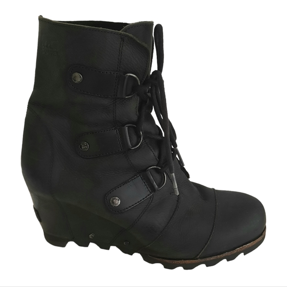 Sorel Women's Ankle Boots - Black - Picture 2 of 16